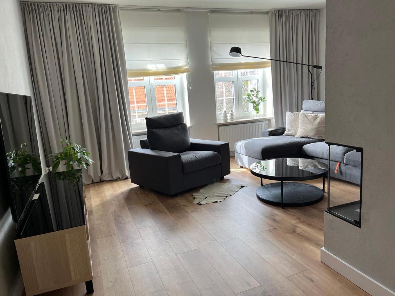 Grand Apartment - Old Town & City Center グダニスク エクステリア 写真
