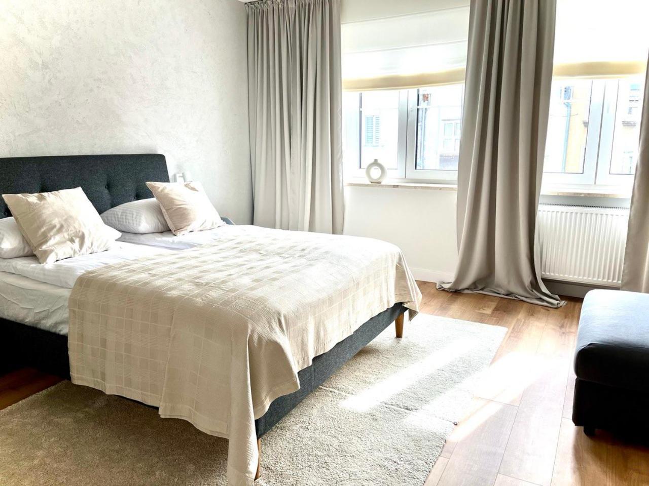Grand Apartment - Old Town & City Center グダニスク エクステリア 写真