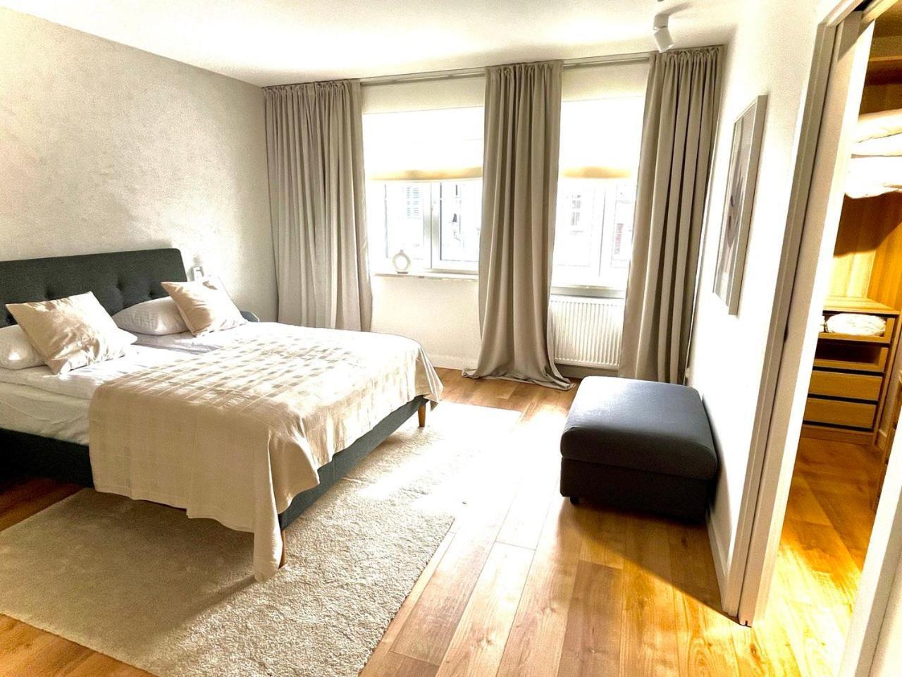 Grand Apartment - Old Town & City Center グダニスク エクステリア 写真